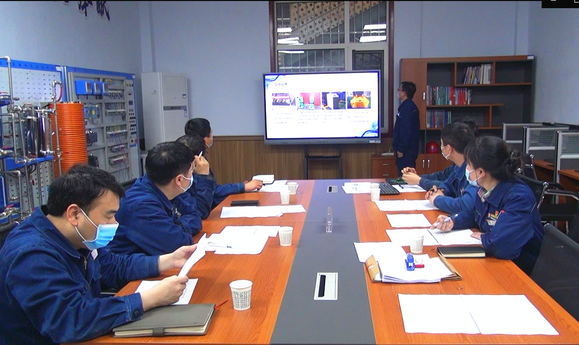 以“三個注重”為著力點 抓好人才隊伍建設