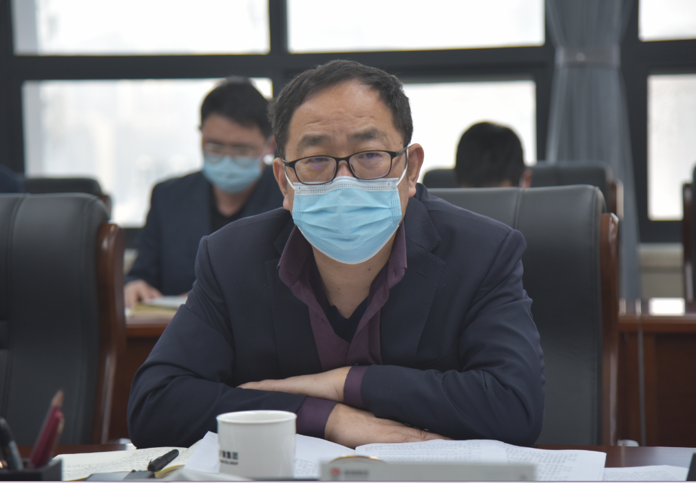 陜鋼集團黨委理論學(xué)習(xí)中心組學(xué)習(xí)中省紀委二次全會精神、省政府工作報告、陜煤集團三屆二次職代會精神