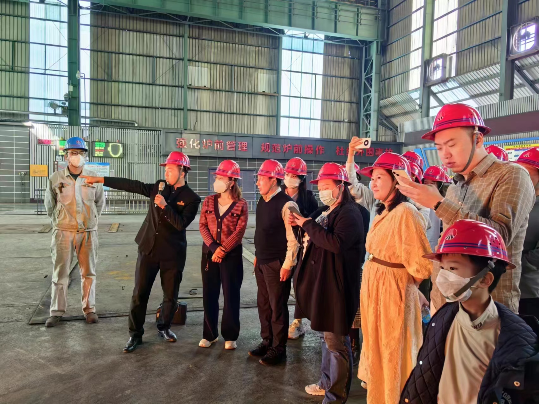 禹龍科技服務(wù)公司:煉鋼亦煉人,游學在路上 禹龍科技服務(wù)公司:煉鋼亦煉人,游學在路上