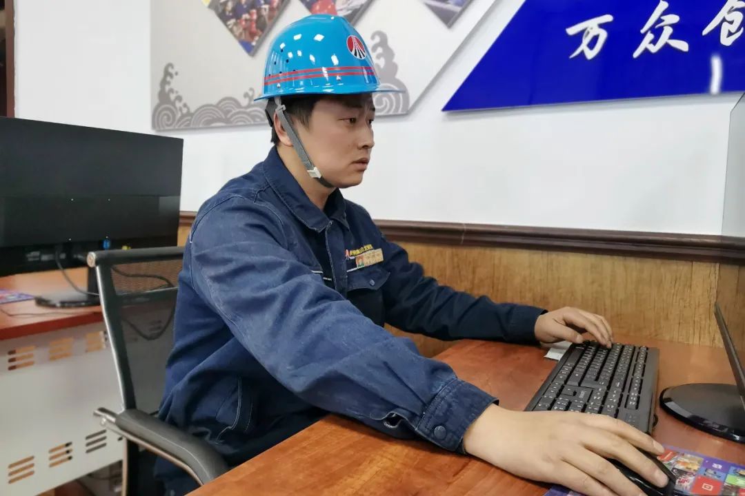 涓€鐗囧煼钁椻€滀腹鈥濆績 鍕囨攢鎶€琛撻珮鈥滃嘲鈥濃€斺€旇绗節灞嗏€滈櫆閶兼澂鈥濊伔妤妧鑳界璩界董淇浕宸モ€滄妧琛撹兘鎵嬧€濊ū涓瑰嘲