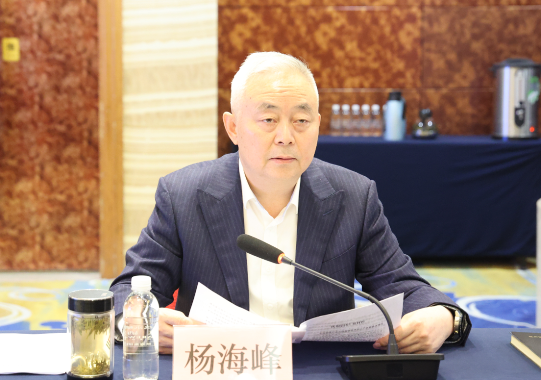楊冠軍：要堅持結構優化調整，立足我省現狀、前瞻布局未來——省鋼鐵深加工產業鏈調研座談會在陜鋼集團召開