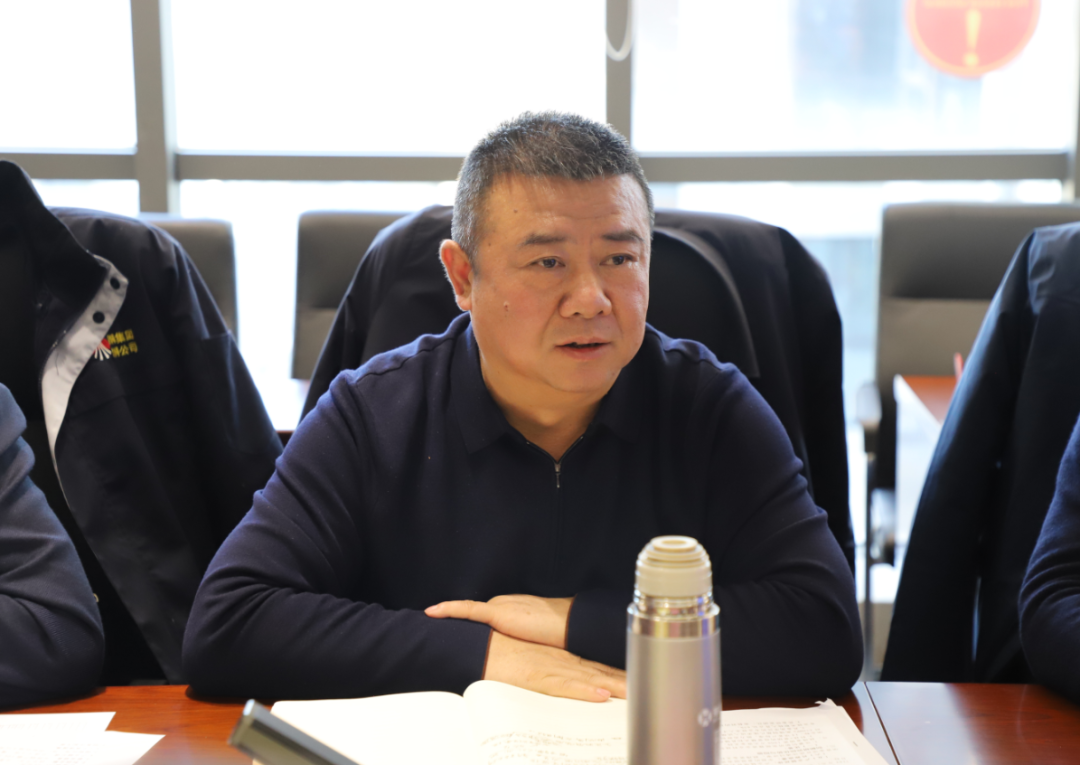 許曉增到創(chuàng)新研究院調研指導工作