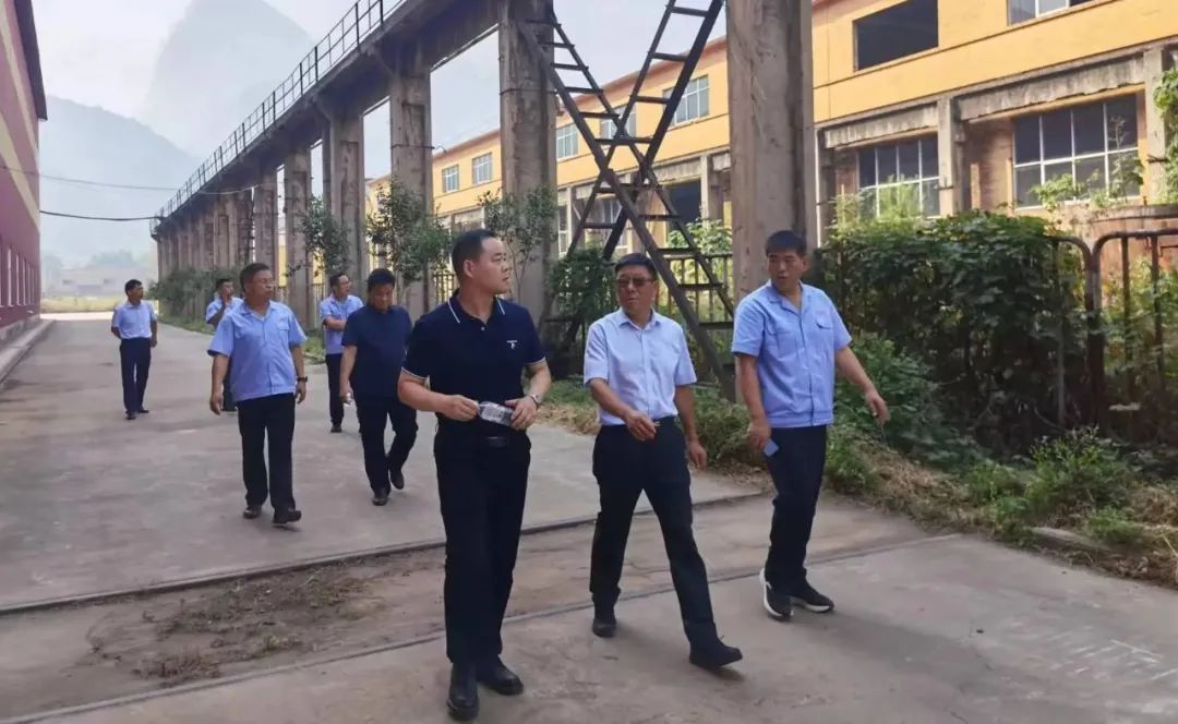 鏌皧娴峰埌榫嶉嫾闆嗗湗鑿喍鍏徃瑾�(di脿o)鐮旇硣鐢�(ch菐n)鐩ゆ椿宸ヤ綔