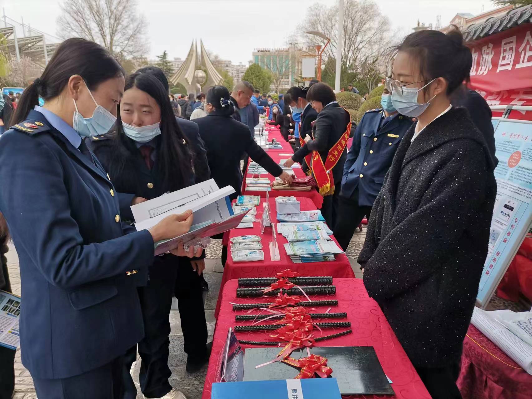 榫嶉嫾鍏徃锛氫互瑾犱俊鍜屽搧璩憚灏扁€滅榫嶁€濆搧鐗岃紳鐓�