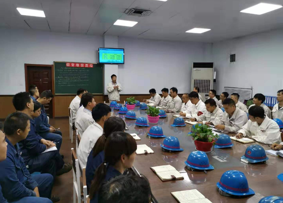 以我火紅青春助力安全生產